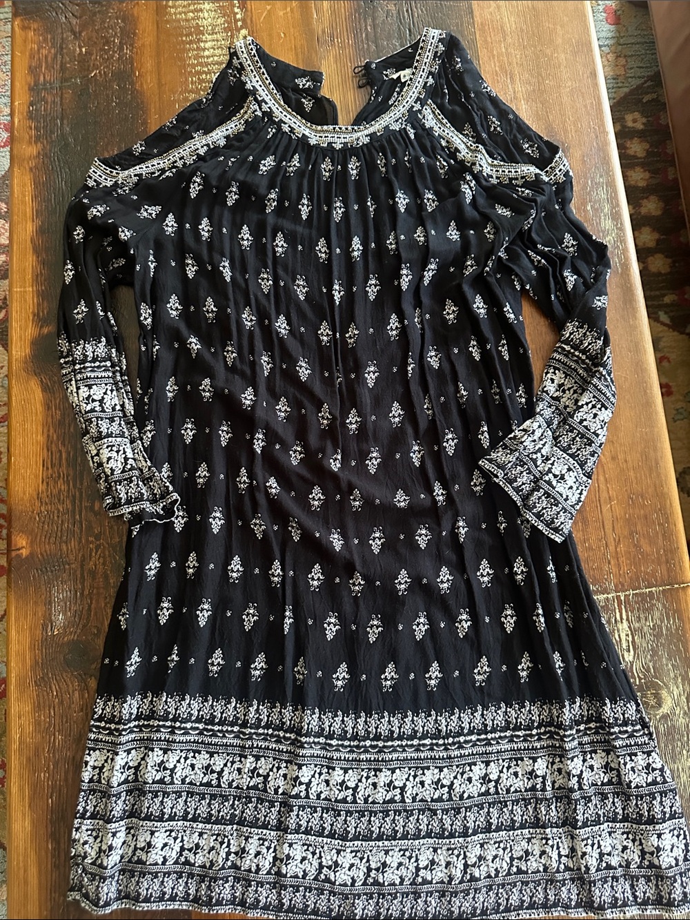 Black Long-Sleeve Cold-Shoulder Boho Dress with White Print